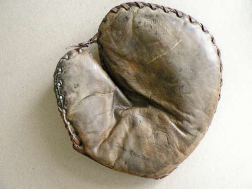 Goldsmith Basemitt Front